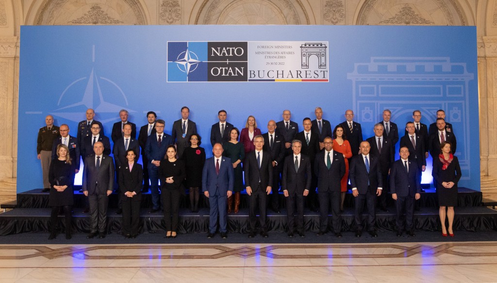 NATO välisministrite kohtumine Bukarestis 29.11.2022.jpg