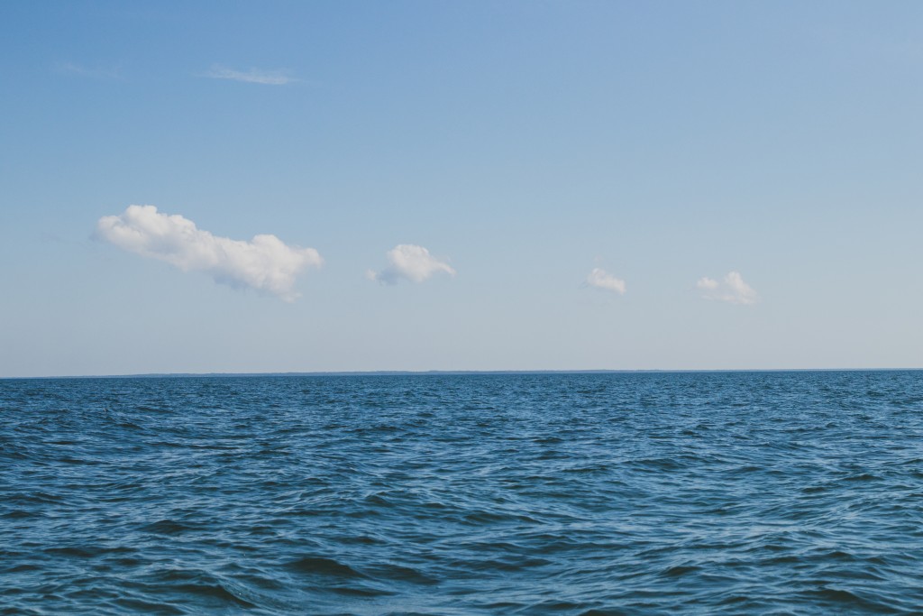 254594-sea.jpg