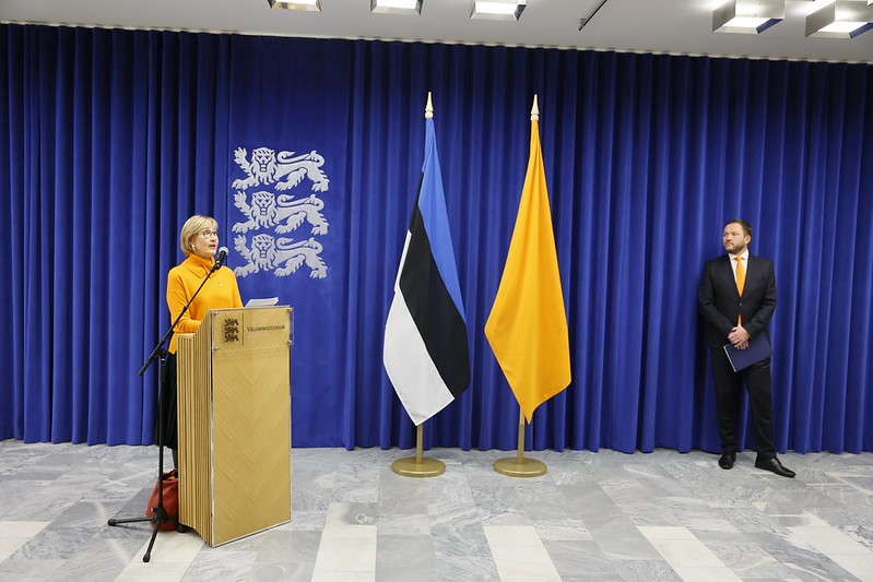 Delivering a speech to the Tallinn diplomatic corps.jpg