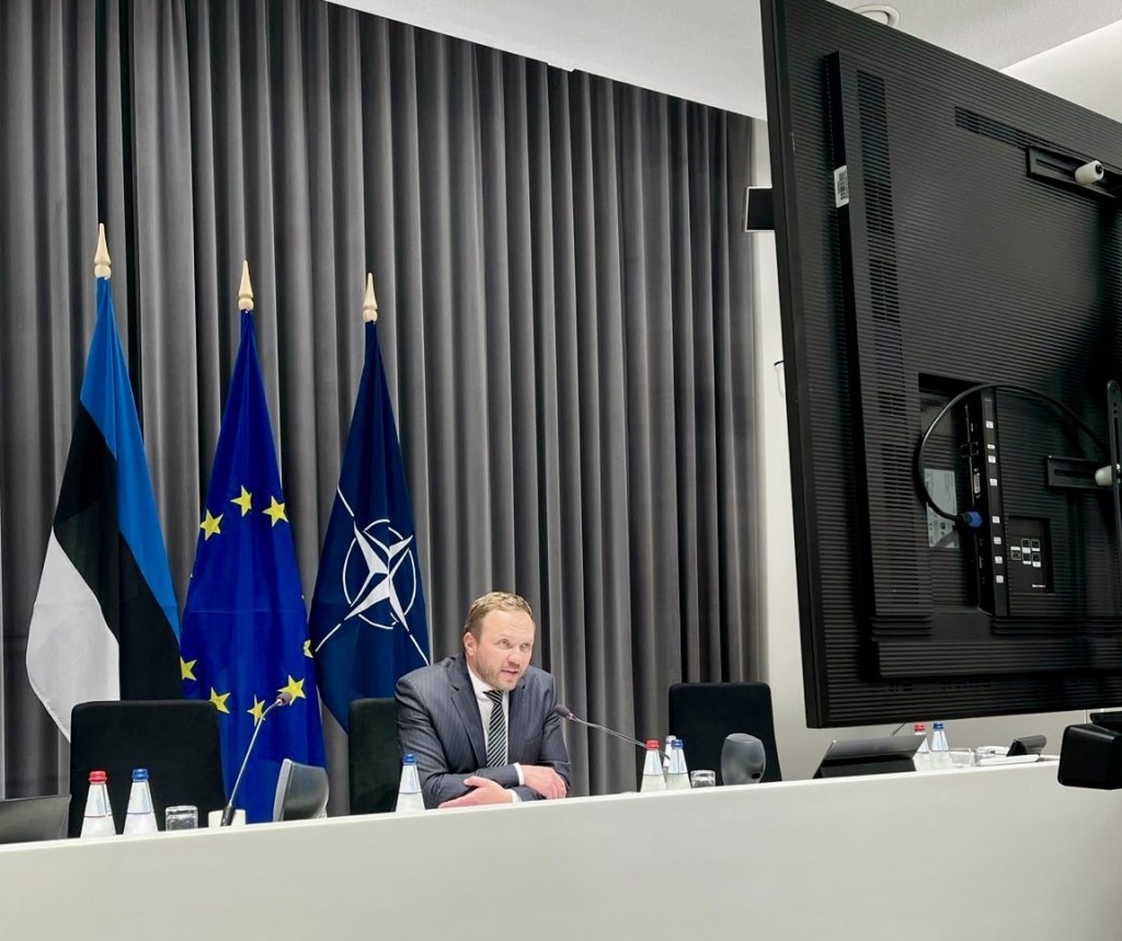 Tsahkna_VN.jpg