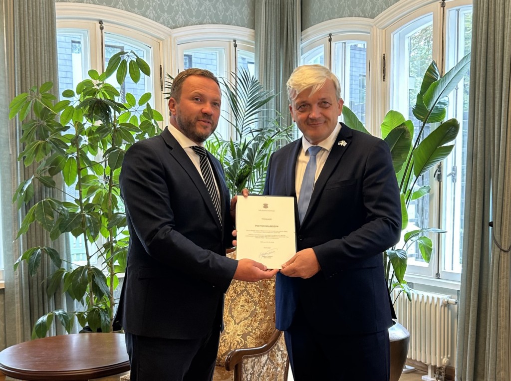 FM Tsahkna and Mayor of Tallinn Raudsepp (1) - 04.09.2026.jpg